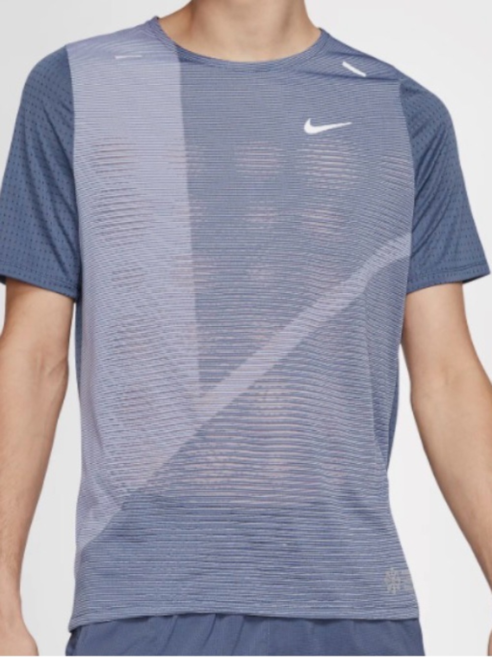 Nike Men's Light Blue Running Dri-Fit Short-Sleeve Athletic Tee